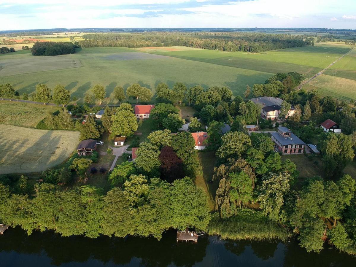 Gutshof Langensee *